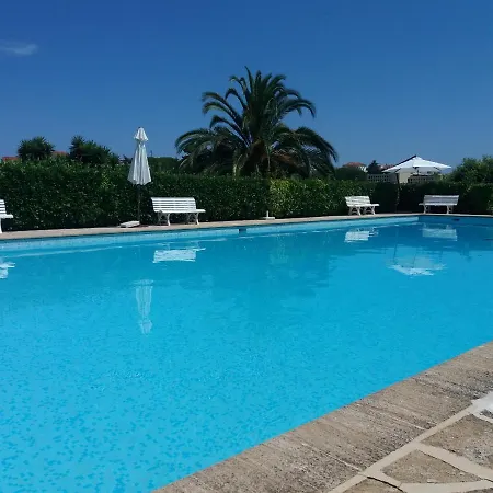 Escale Au Val De La Apartment *