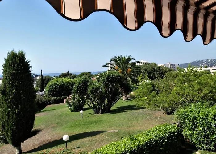 Lägenhet Val De La 3p Piscine Parking Antibes